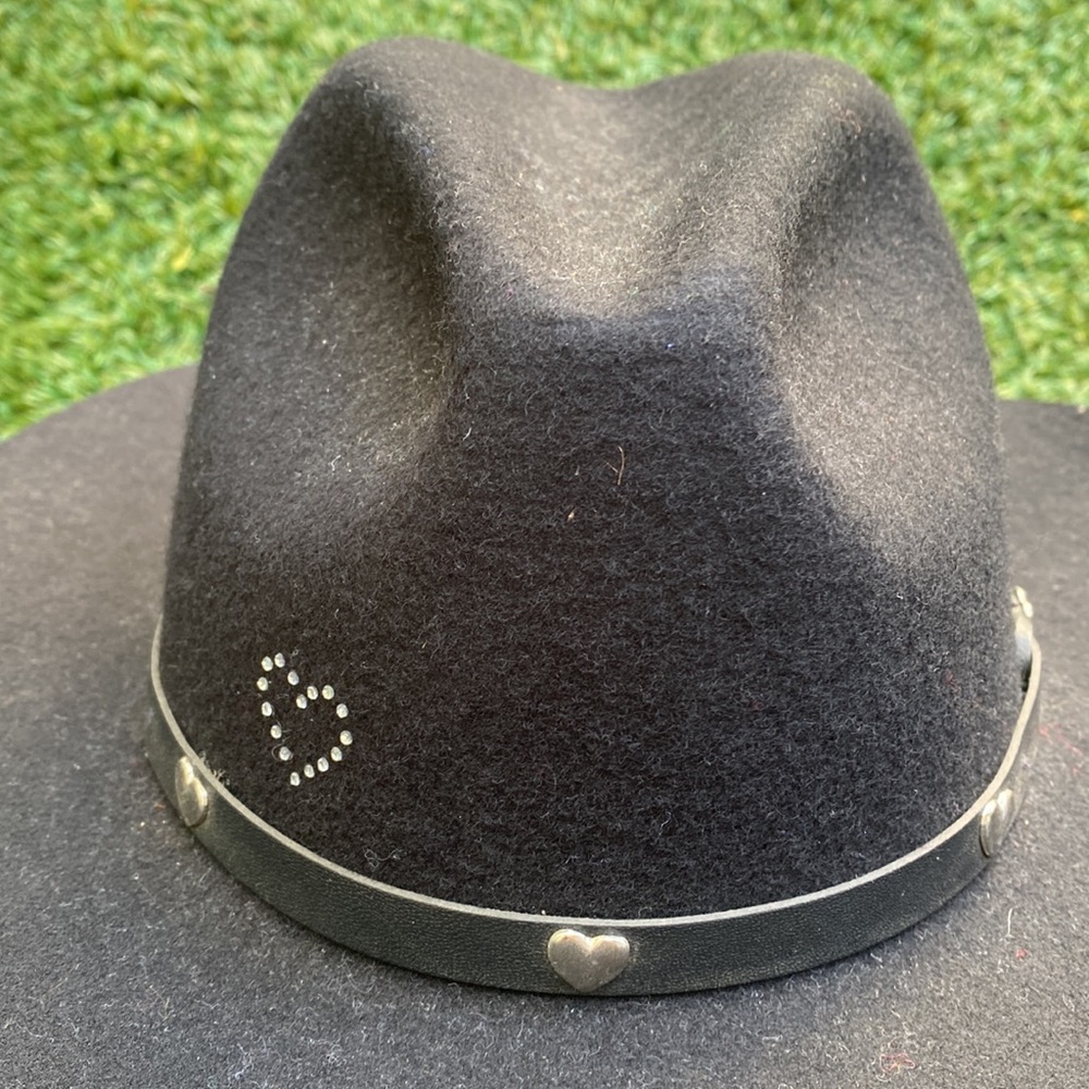LHC Brands “Hearts” 100% Wool Hat - Picture 7 of 12